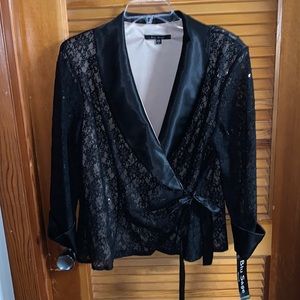 NWT Blu Sage wrap sparkling top